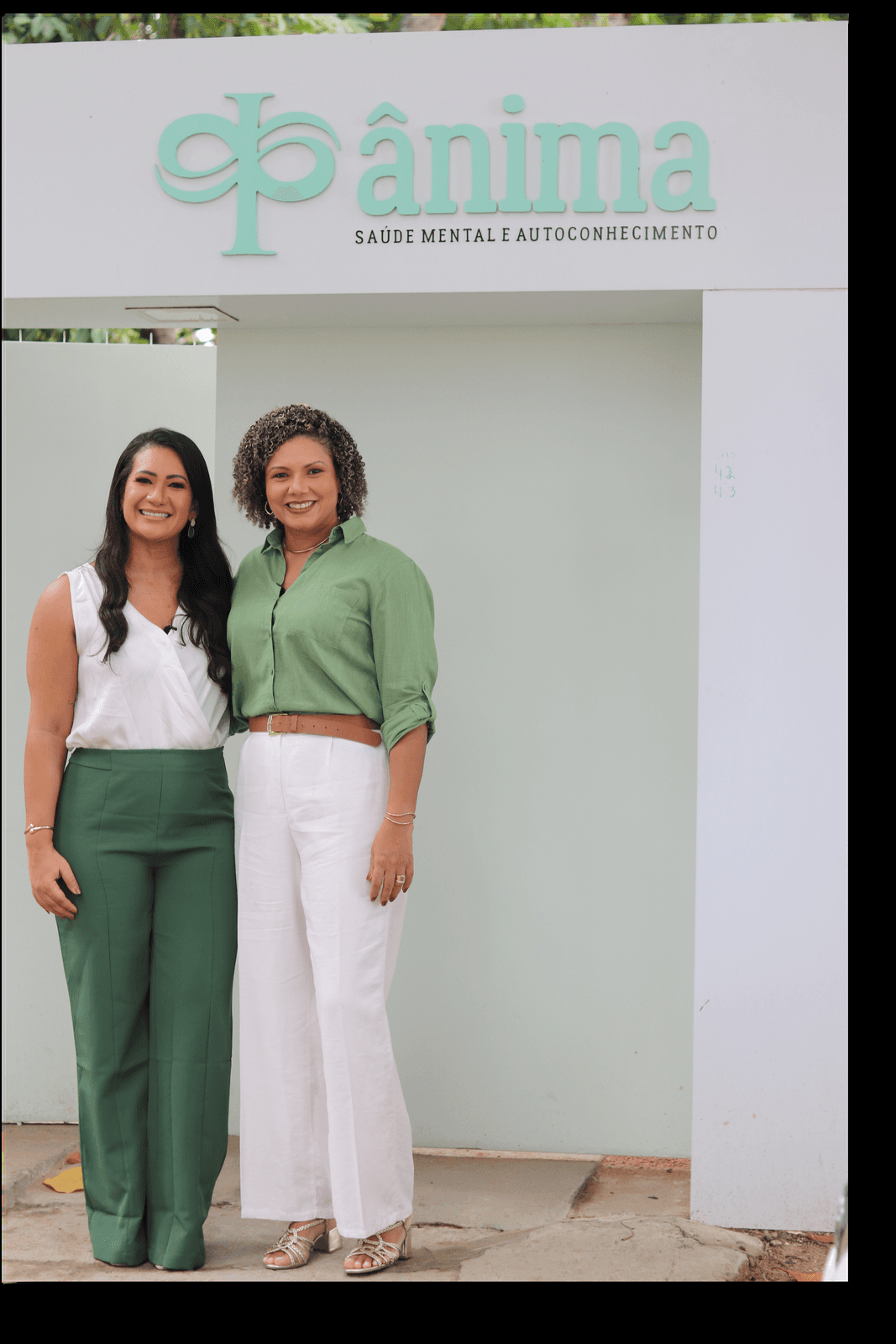 Cristina e Poliana, fundadoras da Ânima, acolhem você na clínica